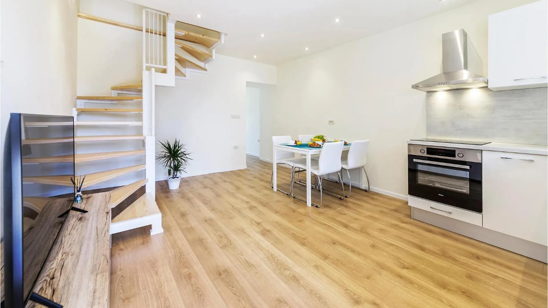 Nice Home In Ripenda Kras, Labin 0*,
